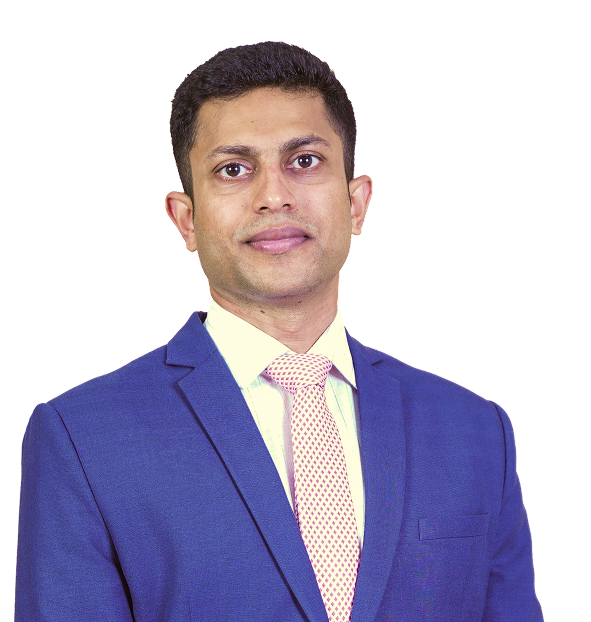 Saurabh Nandrekar : Partner : Fidus Law Chambers